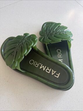 FARM Rio Olive Green Monstera Leaf Slide Sandals